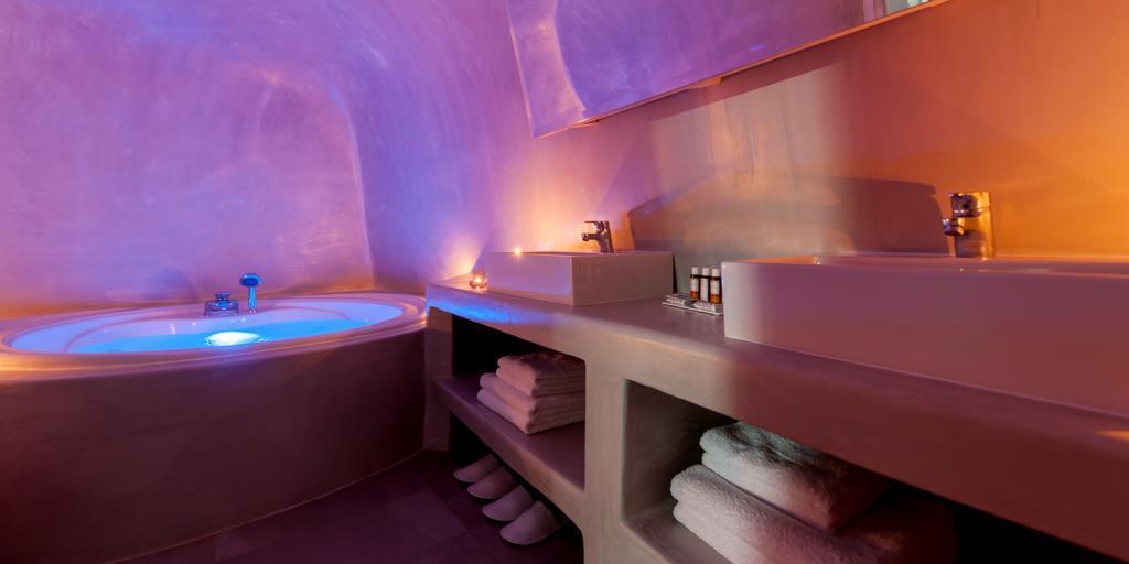 Evmenia Luxury Cave Villa Oia  Chambre photo